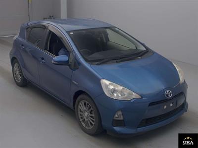 2013 Toyota Aqua