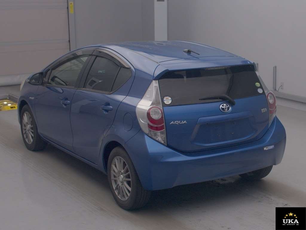 2013 Toyota Aqua