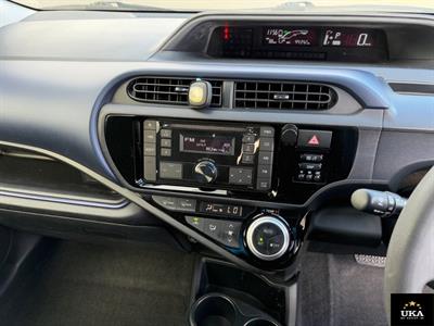 2017 Toyota Aqua - Thumbnail