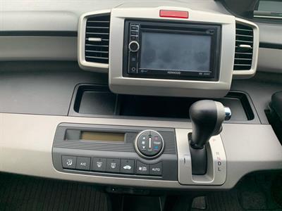2013 Honda Freed - Thumbnail