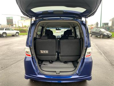 2013 Honda Freed - Thumbnail