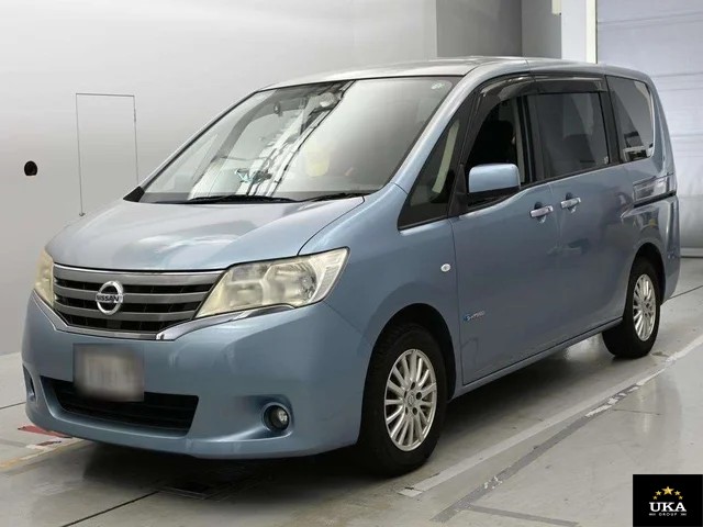 2013 Nissan Serena