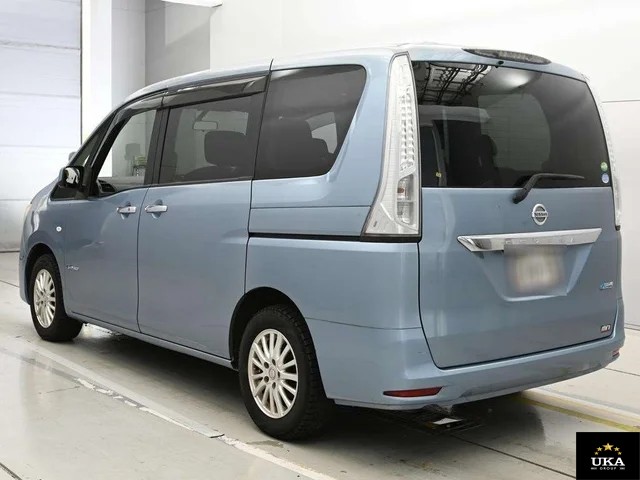 2013 Nissan Serena