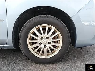 2013 Nissan Serena - Thumbnail