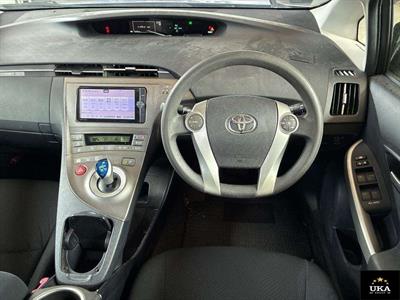 2012 Toyota Prius - Thumbnail