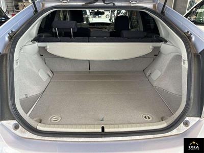 2012 Toyota Prius - Thumbnail