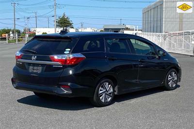 2017 Honda Shuttle - Thumbnail
