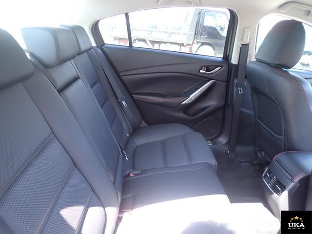 2014 Mazda Atenza