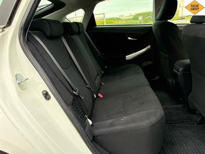 2014 Toyota Prius - Thumbnail