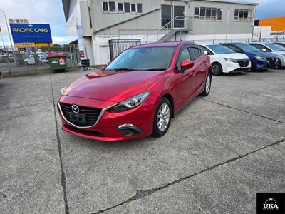 2015 Mazda Axela