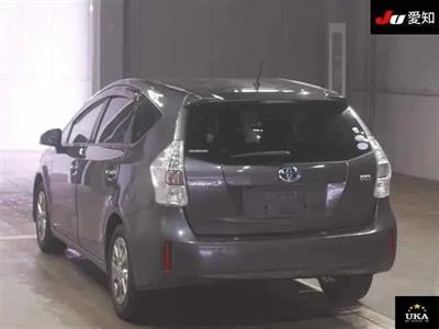 2013 Toyota Prius - Thumbnail