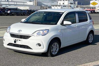 2020 Toyota Passo - Thumbnail