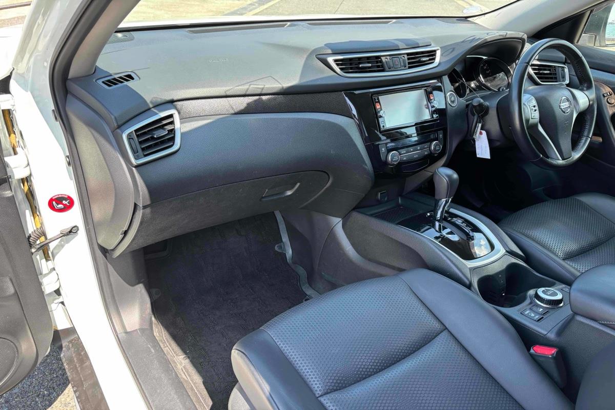 2015 Nissan X-Trail