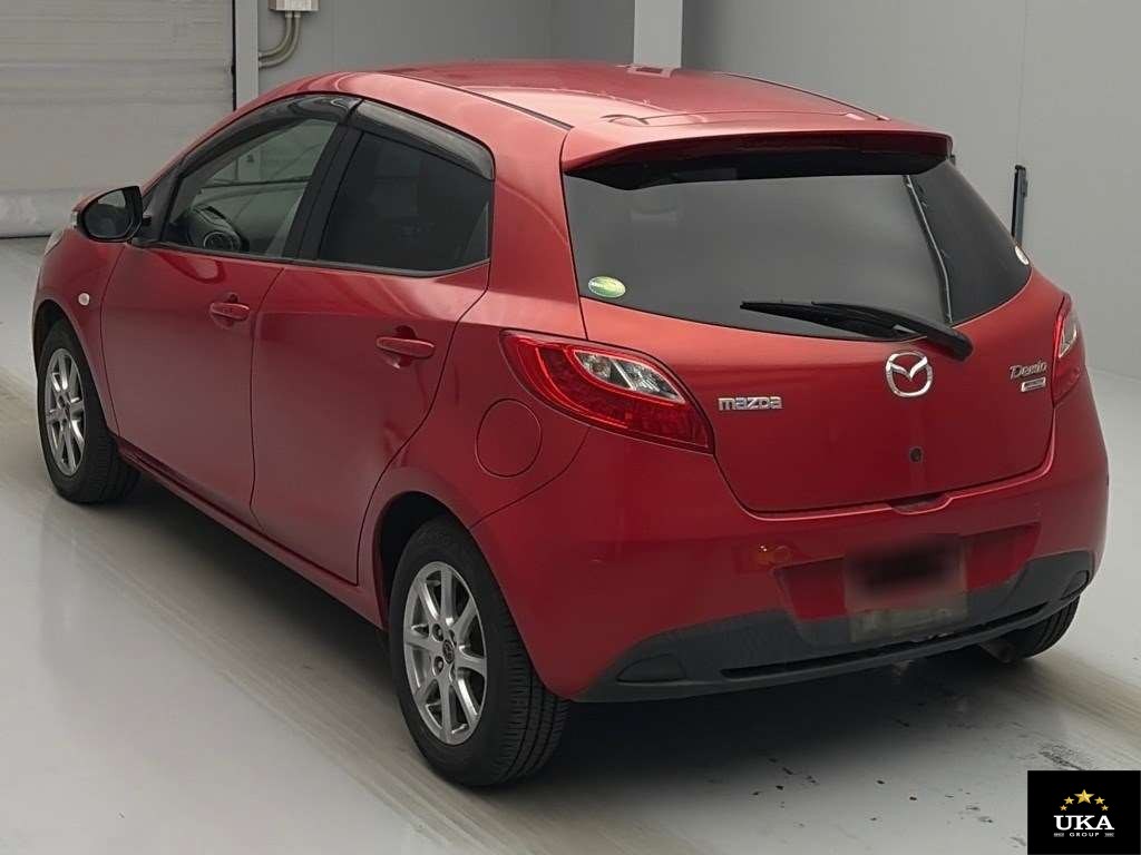 2013 Mazda Demio