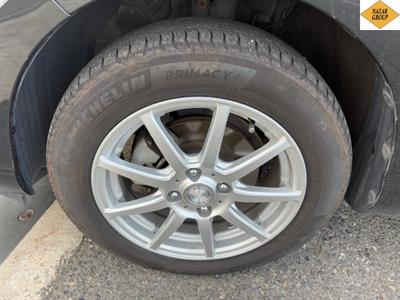 2018 Toyota Aqua - Thumbnail