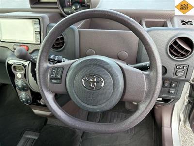 2014 Toyota Spade - Thumbnail
