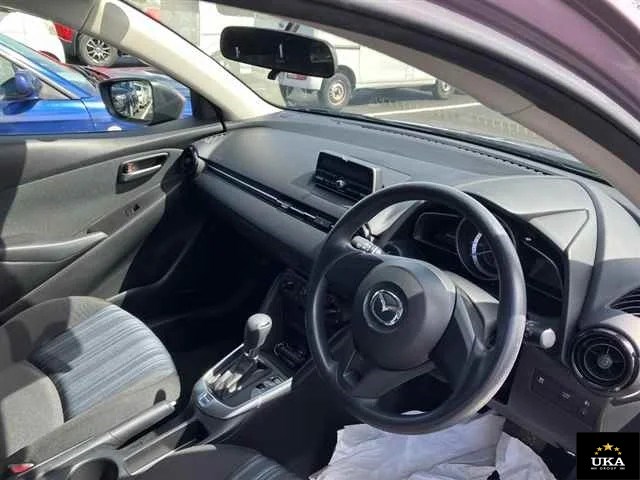 2015 Mazda Demio