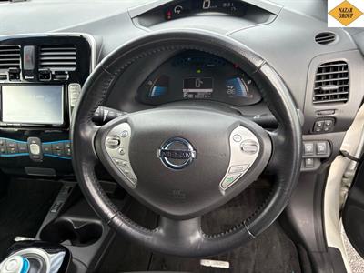 2013 Nissan Leaf - Thumbnail