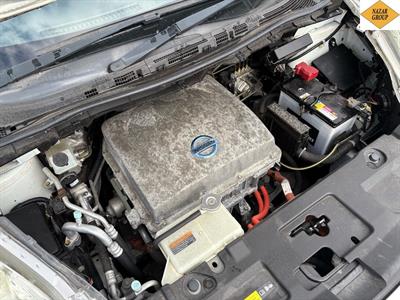 2013 Nissan Leaf - Thumbnail