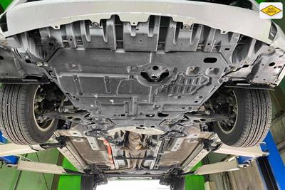 2012 Toyota Prius - Thumbnail