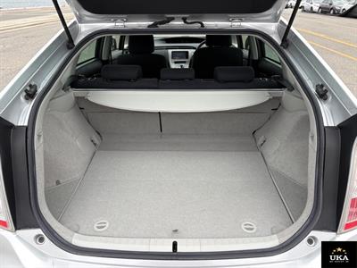 2015 Toyota Prius - Thumbnail