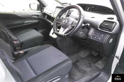 2019 Nissan Serena - Thumbnail