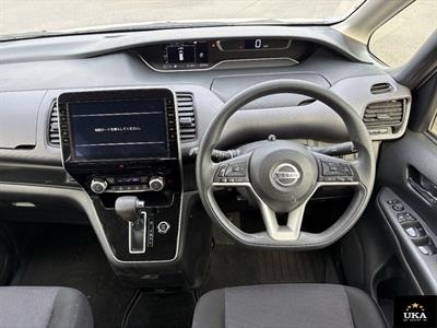 2019 Nissan Serena - Thumbnail
