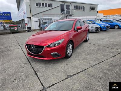 2014 Mazda Axela
