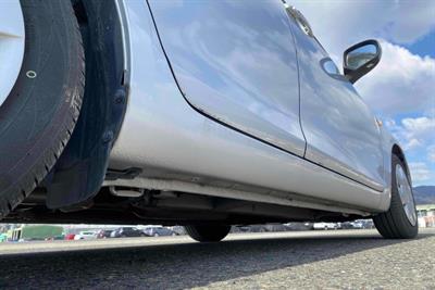 2014 Suzuki Swift - Thumbnail