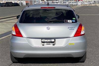 2014 Suzuki Swift - Thumbnail