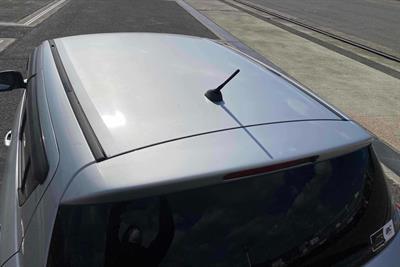 2014 Suzuki Swift - Thumbnail