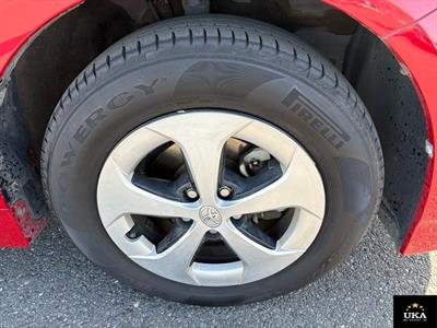 2015 Toyota Prius - Thumbnail