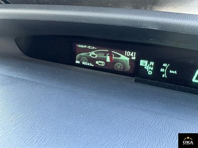 2015 Toyota Prius - Thumbnail