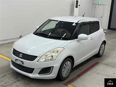2013 Suzuki Swift - Thumbnail