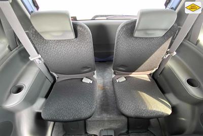 2015 Toyota Sienta - Thumbnail