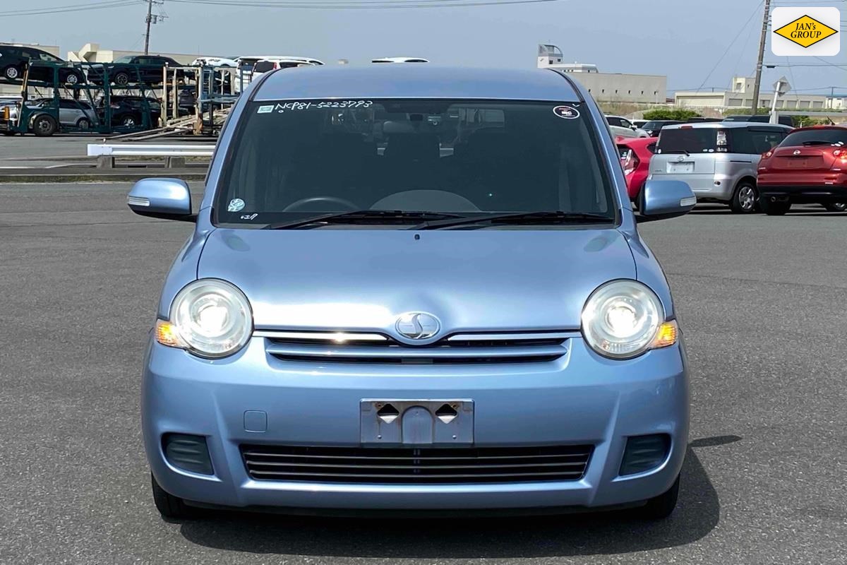 2015 Toyota Sienta