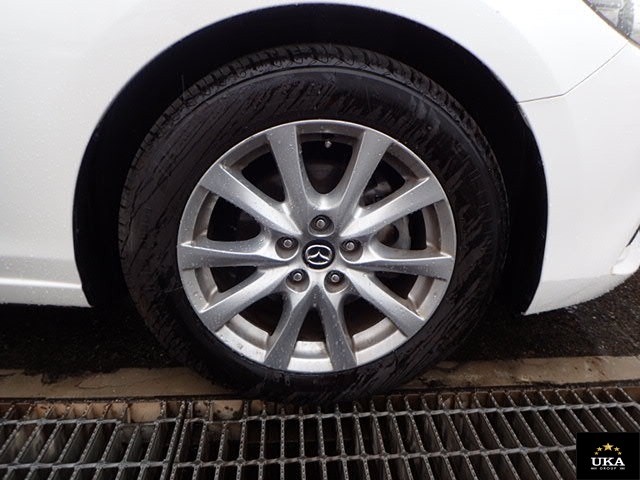 2013 Mazda Atenza