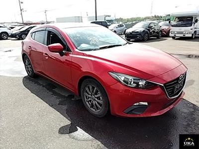 2016 Mazda Axela