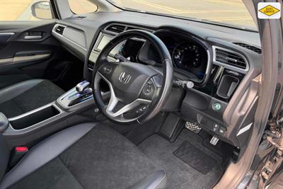 2016 Honda Shuttle - Thumbnail