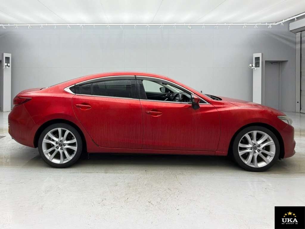 2015 Mazda Atenza