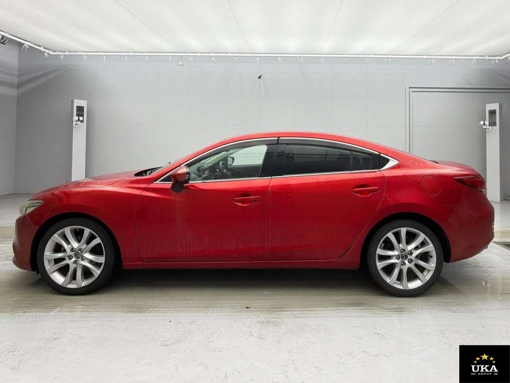 2015 Mazda Atenza