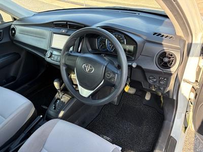 2017 Toyota Corolla - Thumbnail