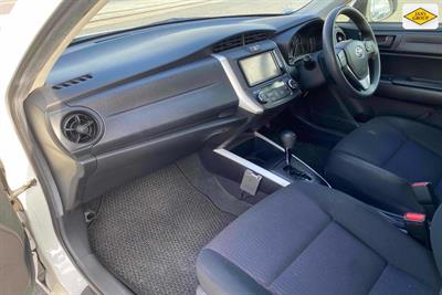 2015 Toyota Corolla - Thumbnail