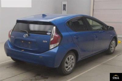 2015 Toyota Aqua - Thumbnail