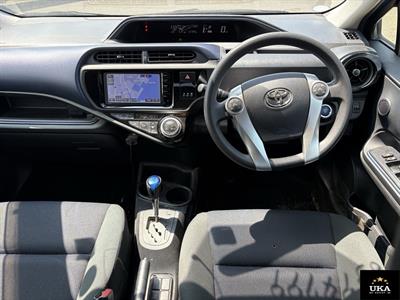 2015 Toyota Aqua - Thumbnail