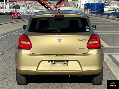 2017 Suzuki Swift - Thumbnail