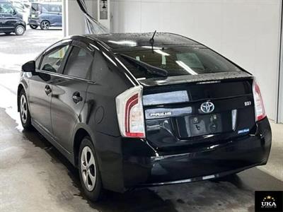 2012 Toyota Prius - Thumbnail