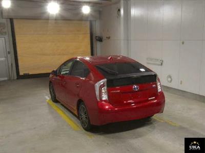 2013 Toyota Prius - Thumbnail