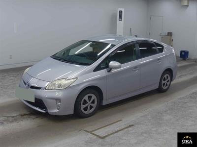 2012 Toyota Prius - Thumbnail