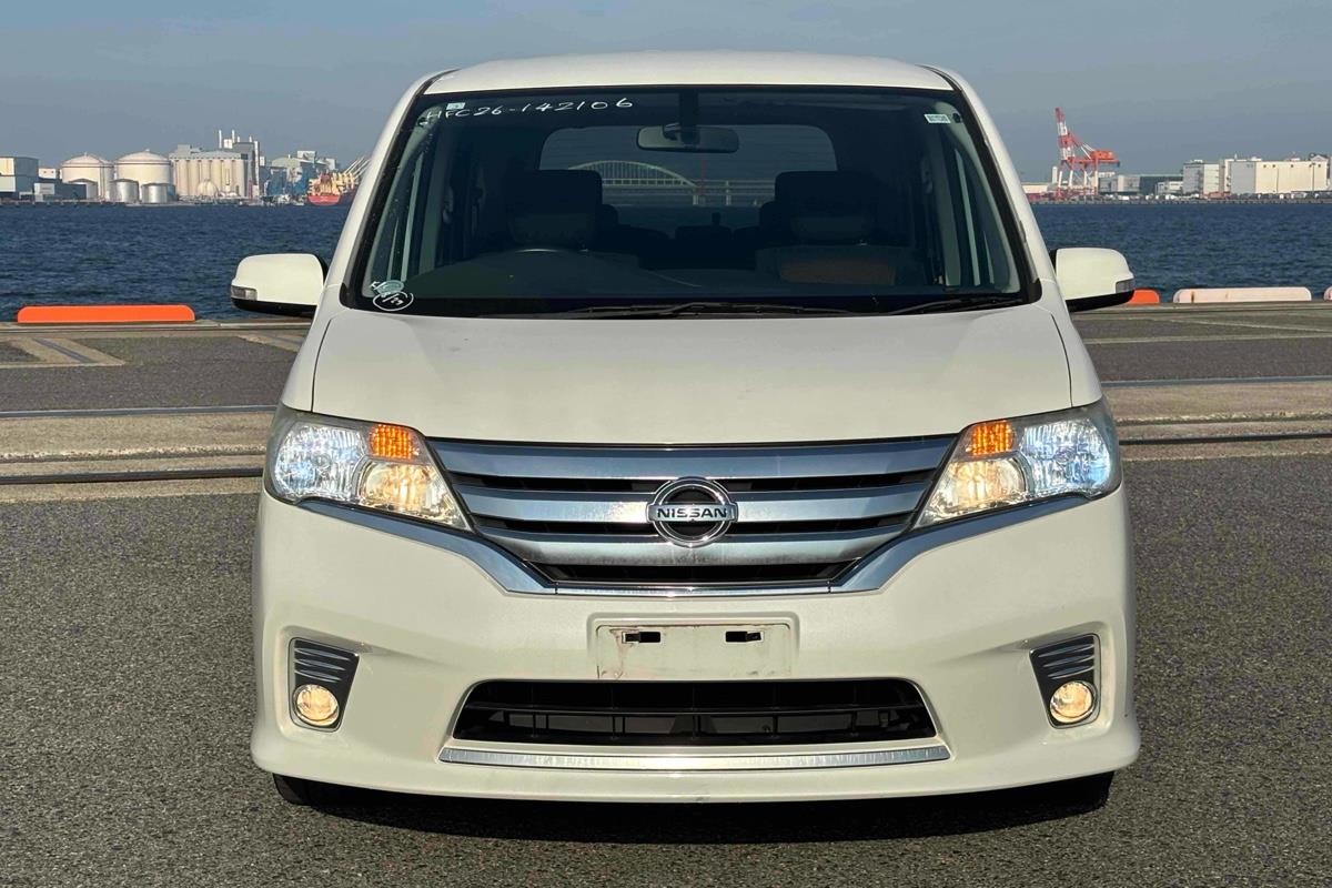 2013 Nissan Serena